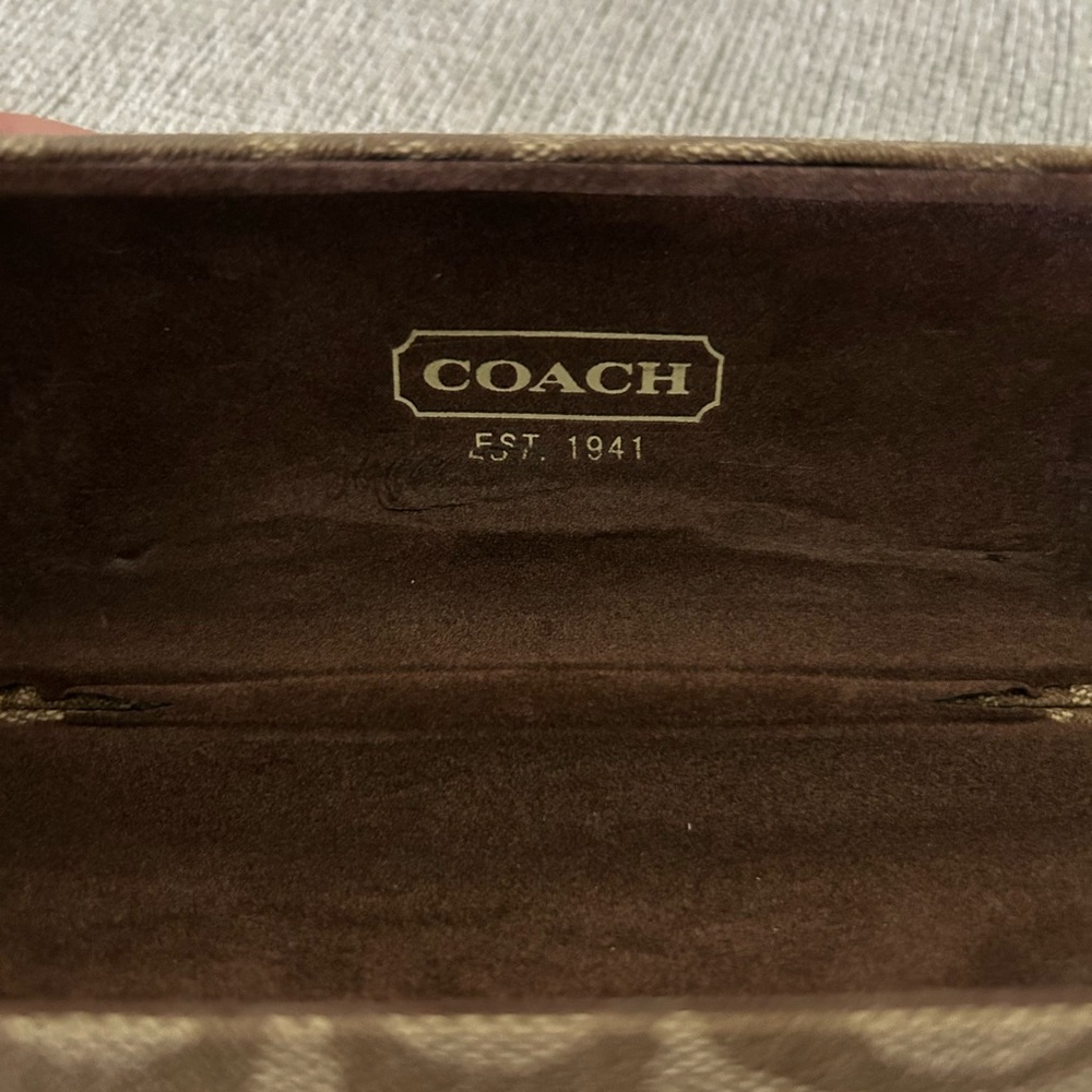 🎉🎉 SALE 🎉🎉Coach Tortoise Shell Sunglasses with Patterned Case - Picture 5 of 5